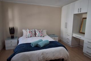 3 Bedroom Property for Sale in Hartenbos Central Western Cape